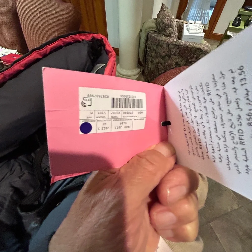 Women's Gucci X Northface, collaboration, puffer jacket size medium NWT - Picture 11 of 13